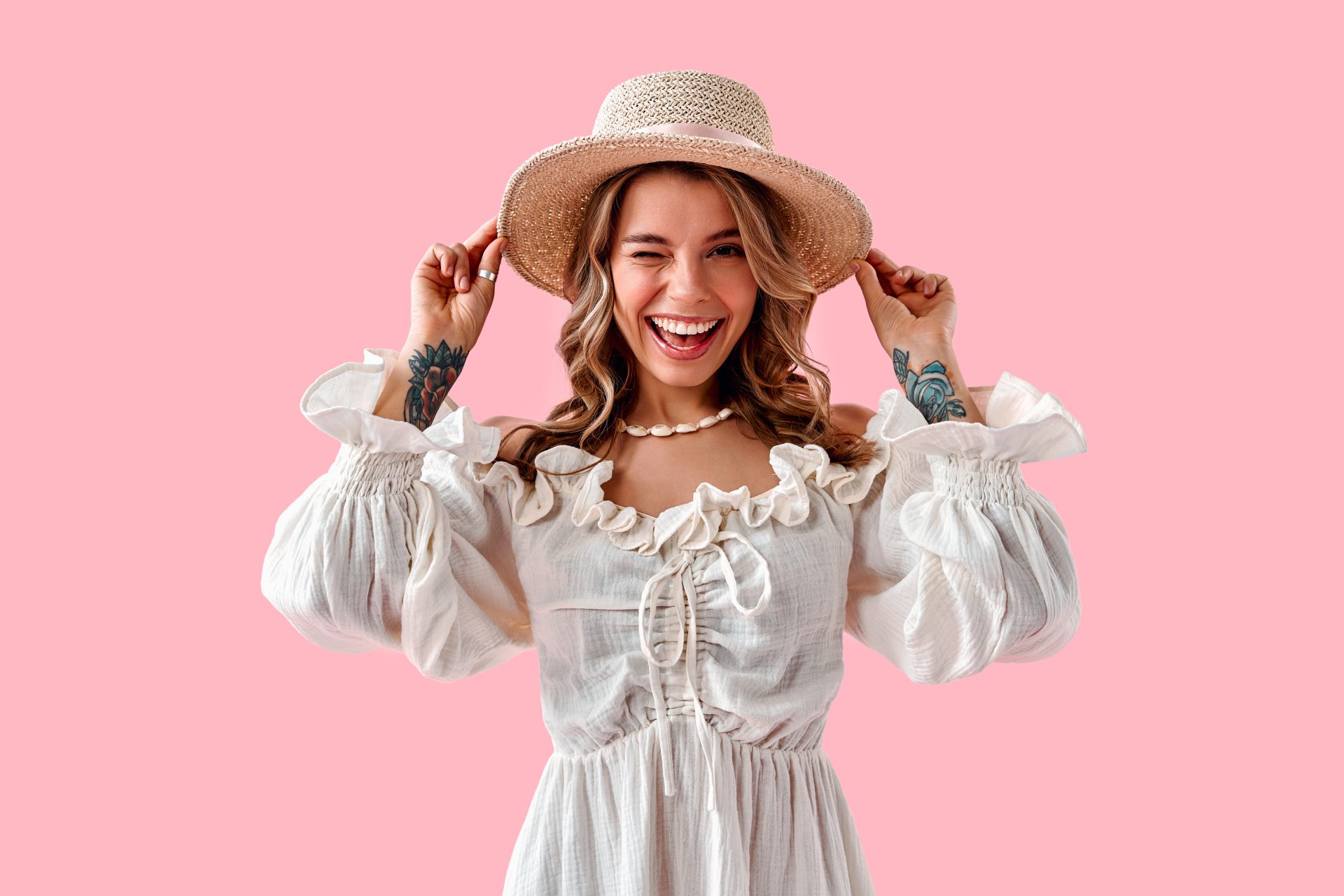 Discover how to effortlessly blend boho and chic in your wardrobe. Think flowy maxi dresses, layered accessories, and vibrant prints. Embrace your free spirit! #Boho #Chic #Unleashed #Finding #Your #FashionTips #LondonStyle