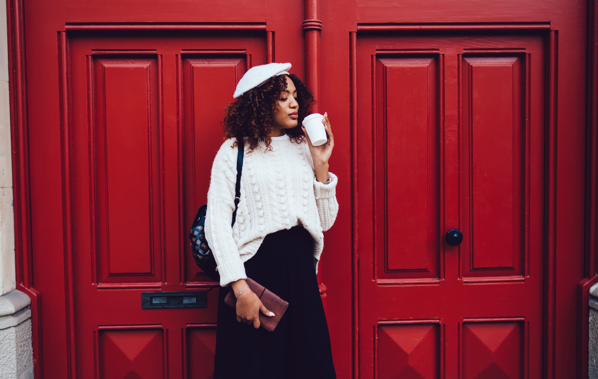 Discover your inner fashionista with boho chic outfits that blend modern elegance and free-spirited vibes. Try layered maxi dresses, oversized hats, and eclectic accessories. Explore the latest trends for a chic London look! #Boho #Chic #Unleashed #FashionInspo #Style