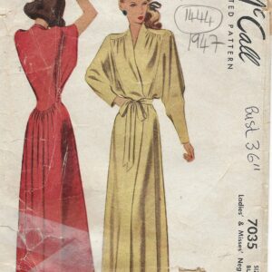 1947 Vintage Sewing Pattern B36 Negligee | 1444 Mccall 7035