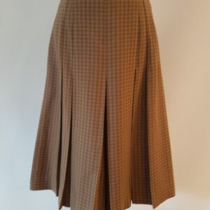 1980's Fletcher Jones Camel & Tan Checked Box Pleated Skirt With Stitched Down Pleats Size 10-12