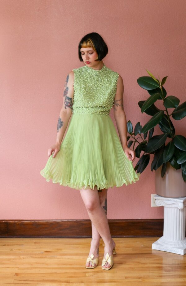 50S 60S Light Green Dress Beaded Pearl Crystal High Neck Fit & Flare Accordion Fluffy Sheer Skirt Occasion Evening Mini