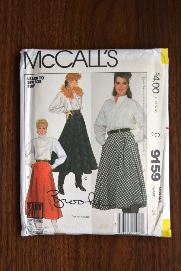 80S Mccall's Sewing Pattern 9159 Pleated Skirts Size 8 24 Inch Waist