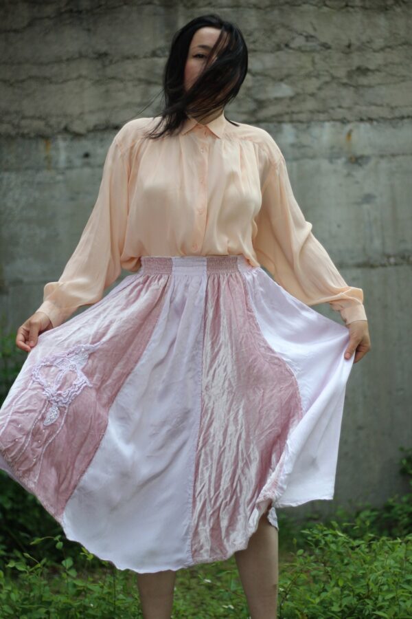 80S Pleated Silk Blouse Pastel Peach Color Button Up Long Sleeve Slouchy Romantic Top Oversized Flowy Bridal Shirt