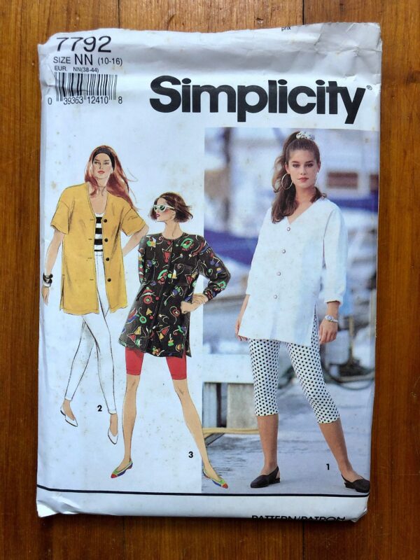 90S Leggings & Shirt Sewing Pattern/Vintage 1990S Top Women's Size 10-16, Bust 32 1/2 - 38 Simplicity 7792