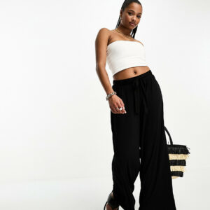 ASOS DESIGN Petite tie belt wide leg trouser culottes in black