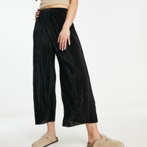 ASOS DESIGN plisse wide leg trouser culottes in black