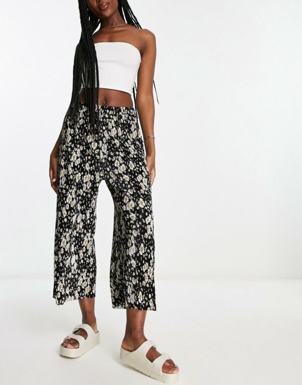 ASOS DESIGN plisse wide leg trouser culottes in dark based floral print-Multi