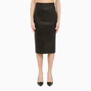 Black sheath skirt in leather