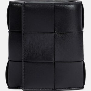 Bottega Veneta Bi-Fold leather wallet