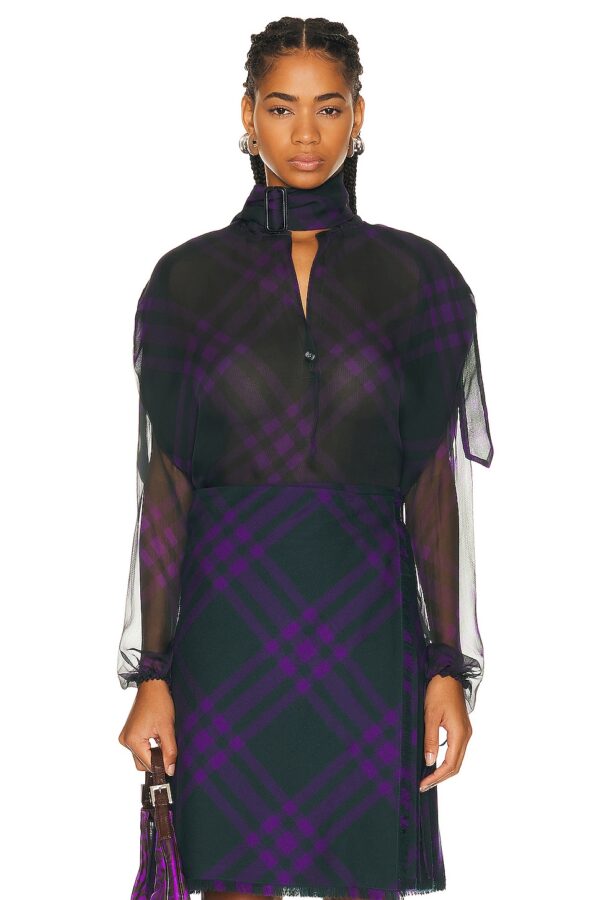 Burberry Long Sleeve Blouse in Royal IP Pattern - Black. Size 8 (also in 0, 2, 4, 6).