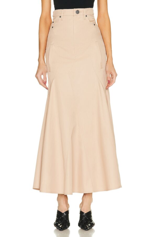 Burberry Maxi Skirt in Pale Nude - Beige. Size 2 (also in ).