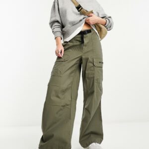 Columbia Wallowa Cargo 2.0 pants in khaki-Green