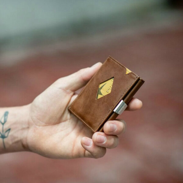 Exentri RFID Multi Wallet - Hazelnut