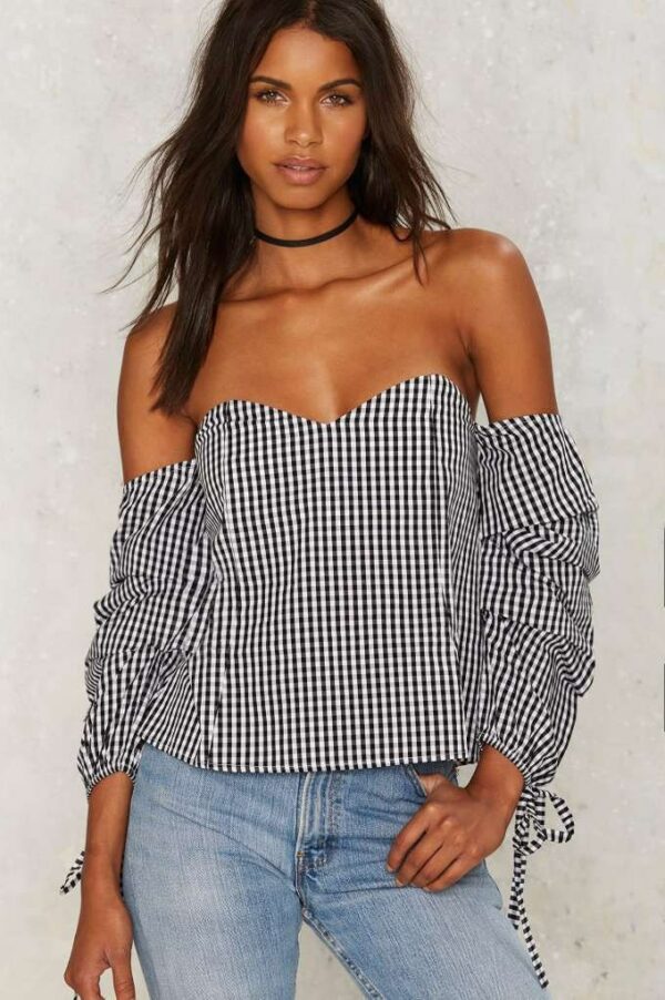 Gingham Sweetheart - Cold Shoulder Ruffled Sleeves Top Small Nwot