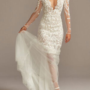 Ivory Simple Wedding Dress Lace With Train V Neck Long Sleeves Backless Lace A-Line Bridal Gowns