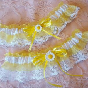 Light Yellow & White Lace Vintage Rustic Wedding Garter Belt 2Pc Set with Daisy