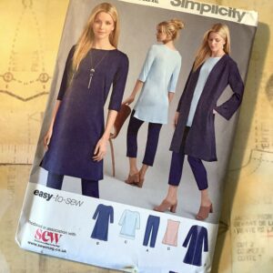 Uncut 2019 Simplicity Sewing Pattern No K8557 For Misses'/Miss Petite Knit Cropped Pants, Dress Or Tunic & Duster in Sizes Xxs-Xxl | 4-26