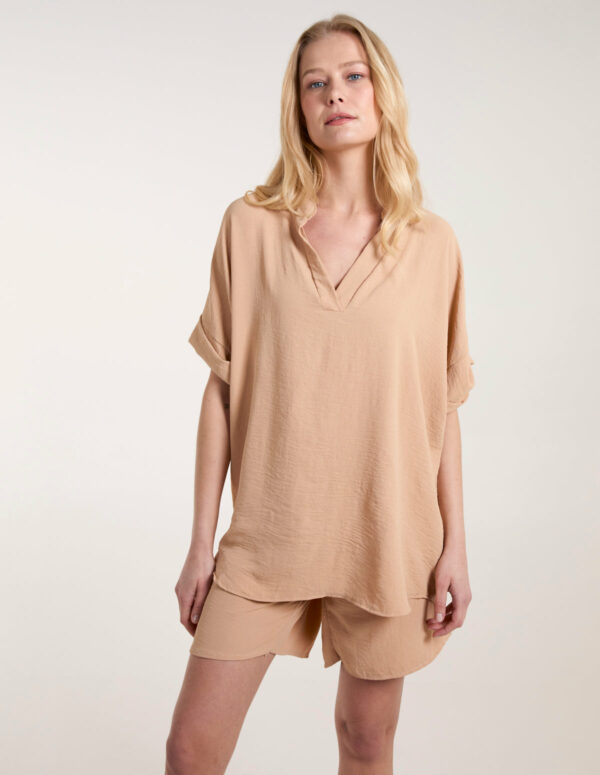 V-Neck Short Sleeve Blouse - ONE / Camel