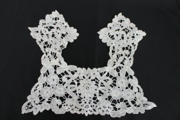 Victorian Lace Collar, White Hand Made Tape Antique 1800S Dress Square Sailor Style Or Blouse Decoration