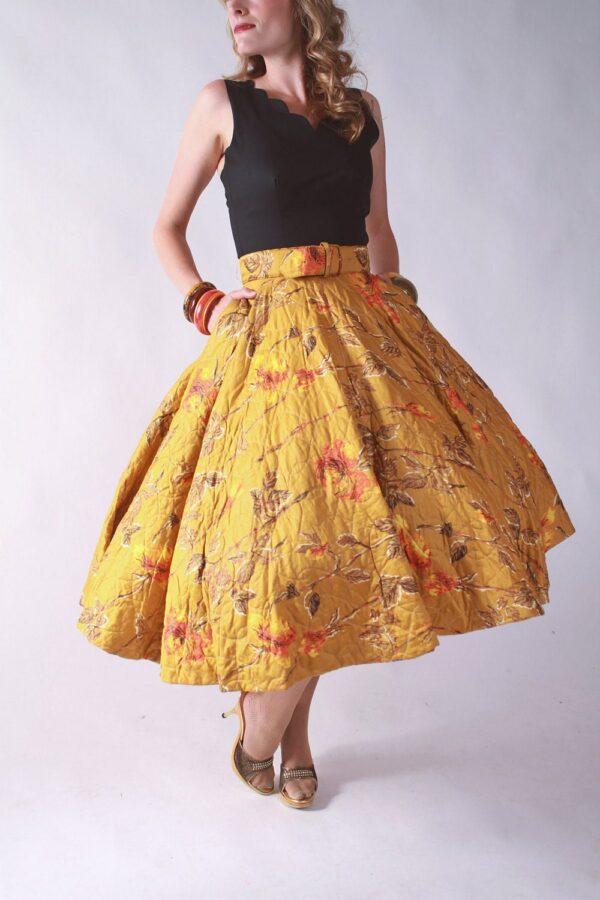 Vintage 1950S Skirt // Warm Golden Mustard Quilted Circle With Belt