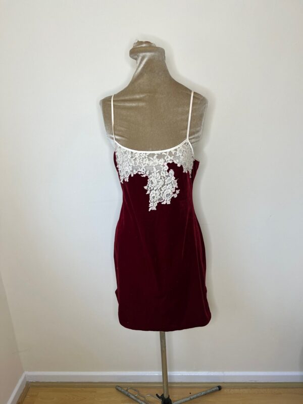 Vintage Marjolaine Red Velvet Nighty, Negligee, & Lace Nightdress. UK 8