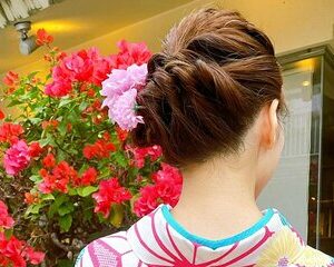 Walking around the town with kimono You can choose your favorite kimono from [Okinawa traditional costume "Kimono" / Kimono / Yukata] "Hair set & point makeup & dressing & rental fee" all