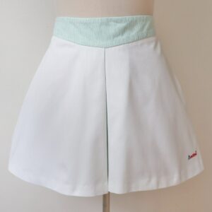 White High Waisted Vintage Tennis Skirt With Green Stripes // Active Size M