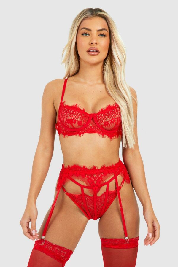 Womens Crotchless Eyelash Lace Bralette Suspender And Thong Set - Red - S, Red