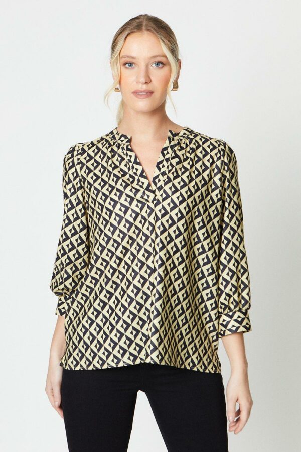 Womens Geo Overhead Blouse