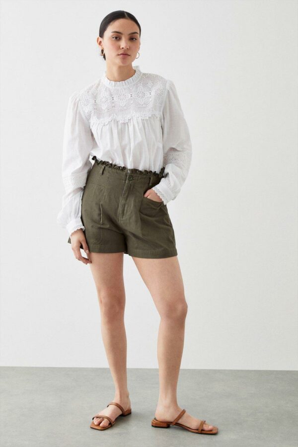 Womens Petite Frill Waist Shorts