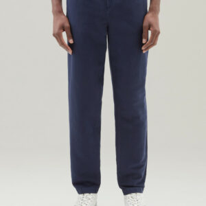 Woolrich Man Garment Dyed Cargo Pants in Cotton-linen Blend Blue Size S