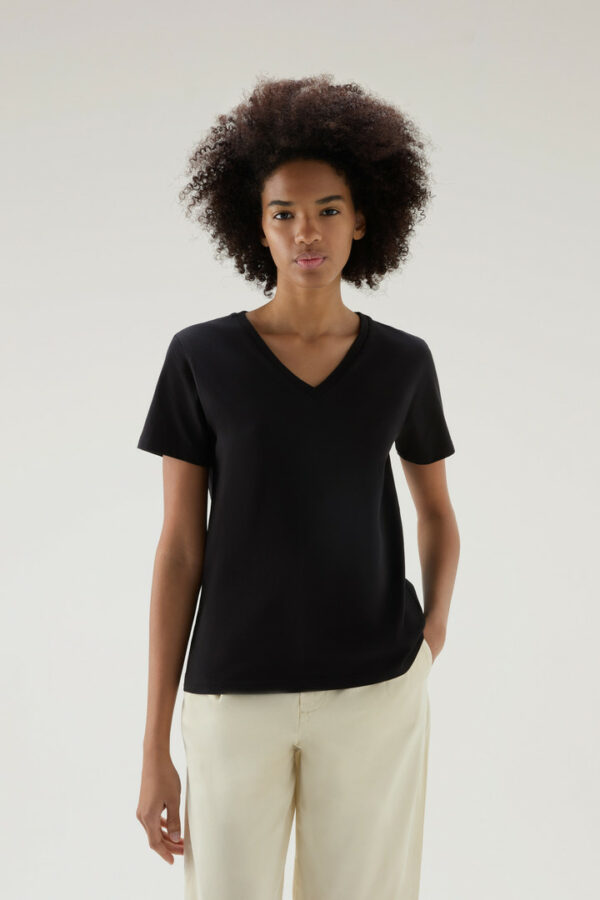 Woolrich Woman V-neck T-shirt in Pure Cotton Black Size S