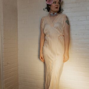 xs-M1930's Pale Blush Pink Silk Negligee/Gown