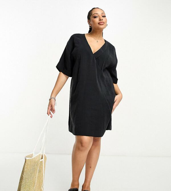 ASOS DESIGN Curve oversized boxy mini dress with wrap collar detail in black