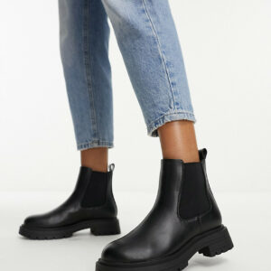 ASOS DESIGN Wide Fit Adjust chunky chelsea boots in black