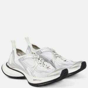 Balenciaga Circuit low-top sneakers