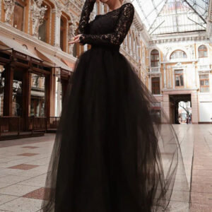 Black Loyal Wedding Dresses Lace A-Line Jewel Neck Long Sleeves Backless Lace Floor-Length Bridal Gown