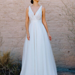 Ivory Boho Wedding Dress Chiffon Split A-Line Court Train Backless Sleeveless V-Neck Bridal Dress Free Customization