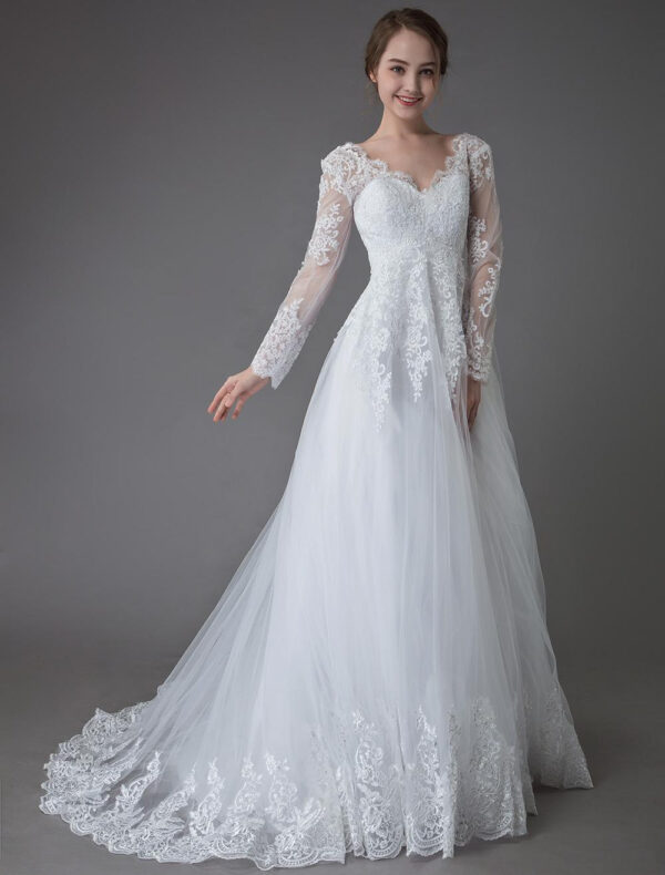 Lace Wedding Dresses Ball Gown V Neck Long Sleeve Backless Princess Bridal Dress