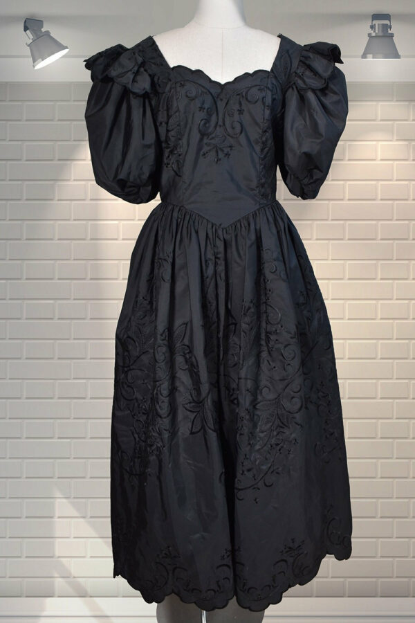 Wonderful Vintage 1980S Victorian Edwardian Style Full Length Party Dress - Goth Whitby UK 8