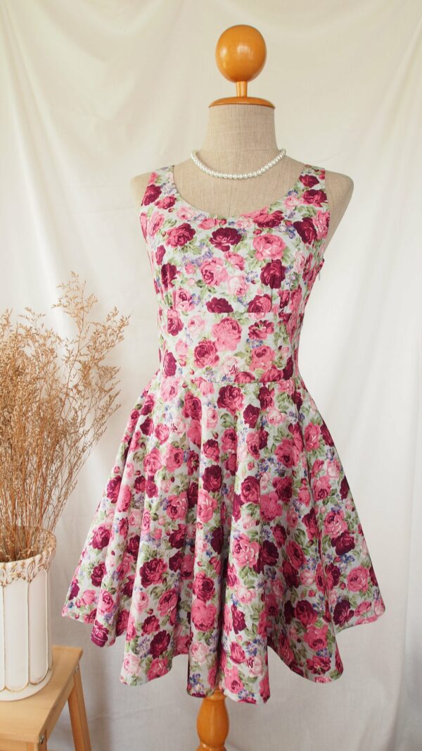 xs - Purple Floral Dress Vintage Sundress Cotton Rose Printed Swing Skirt Retro Party Dress