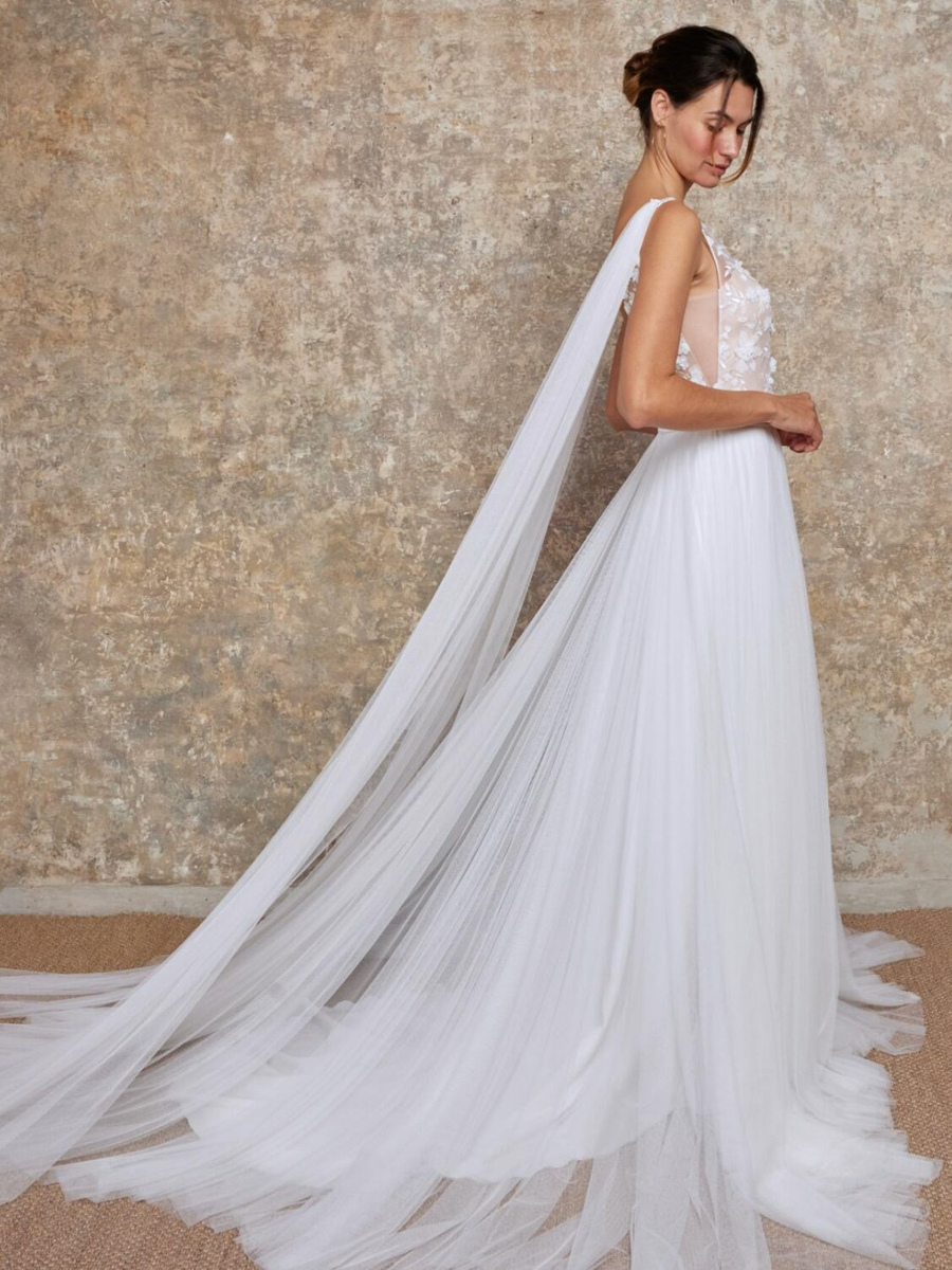 pieces Boho Wedding Dress V-Neck Short Sleeves Chapel Train Tulle Bridal Gowns