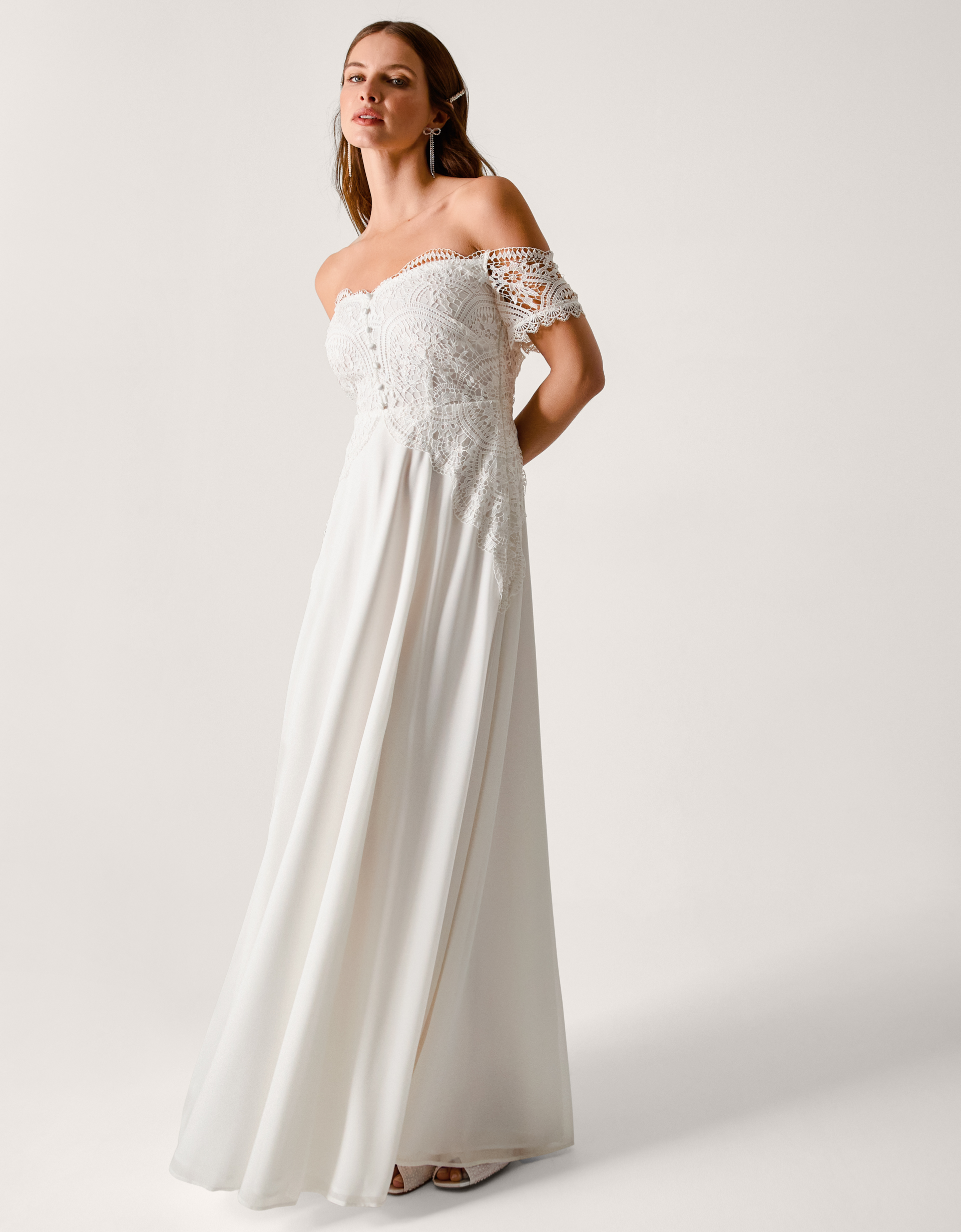 Maddie Off-Shoulder Wedding Dress Ivory