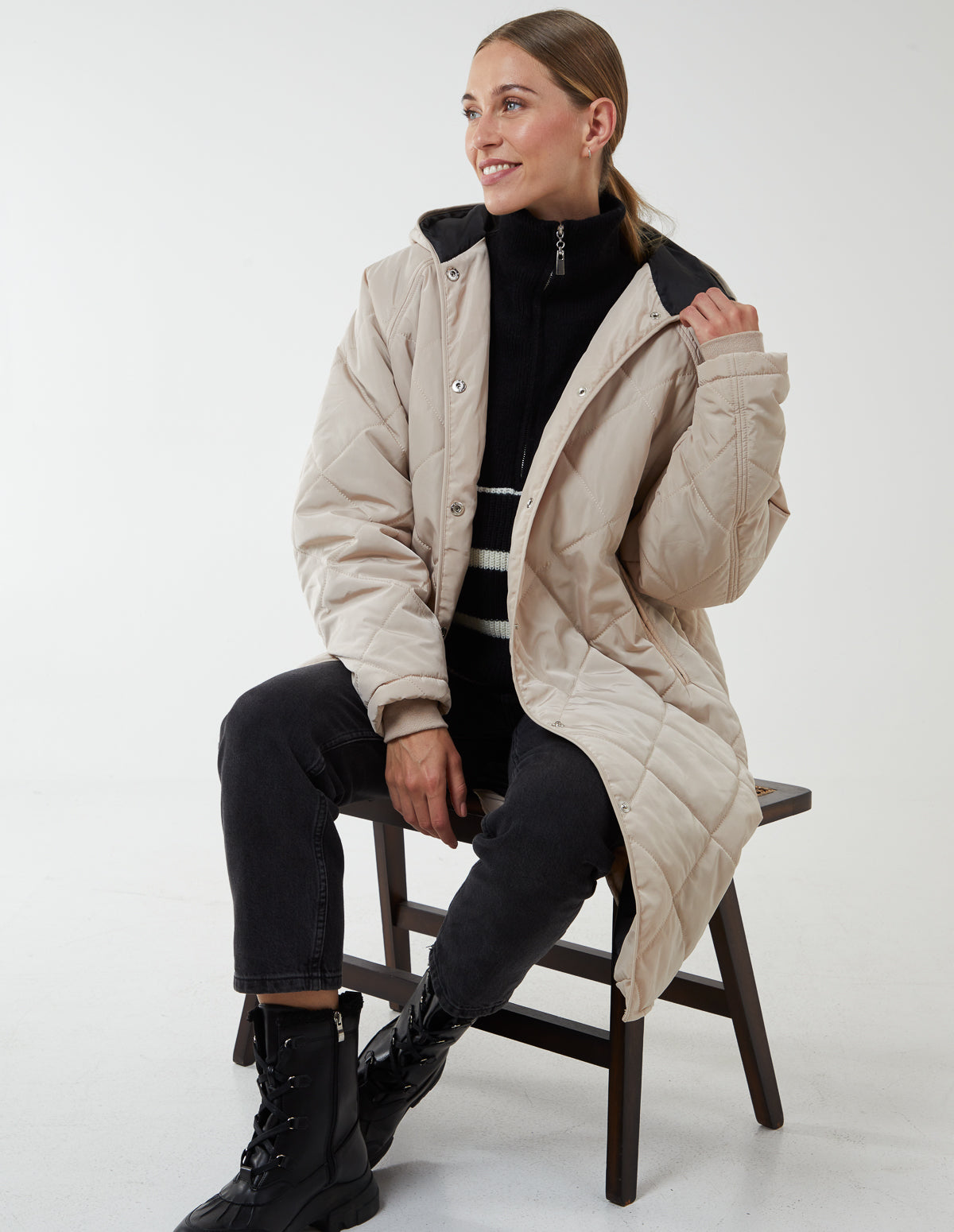 Diamond Quilted Coat - M STONE