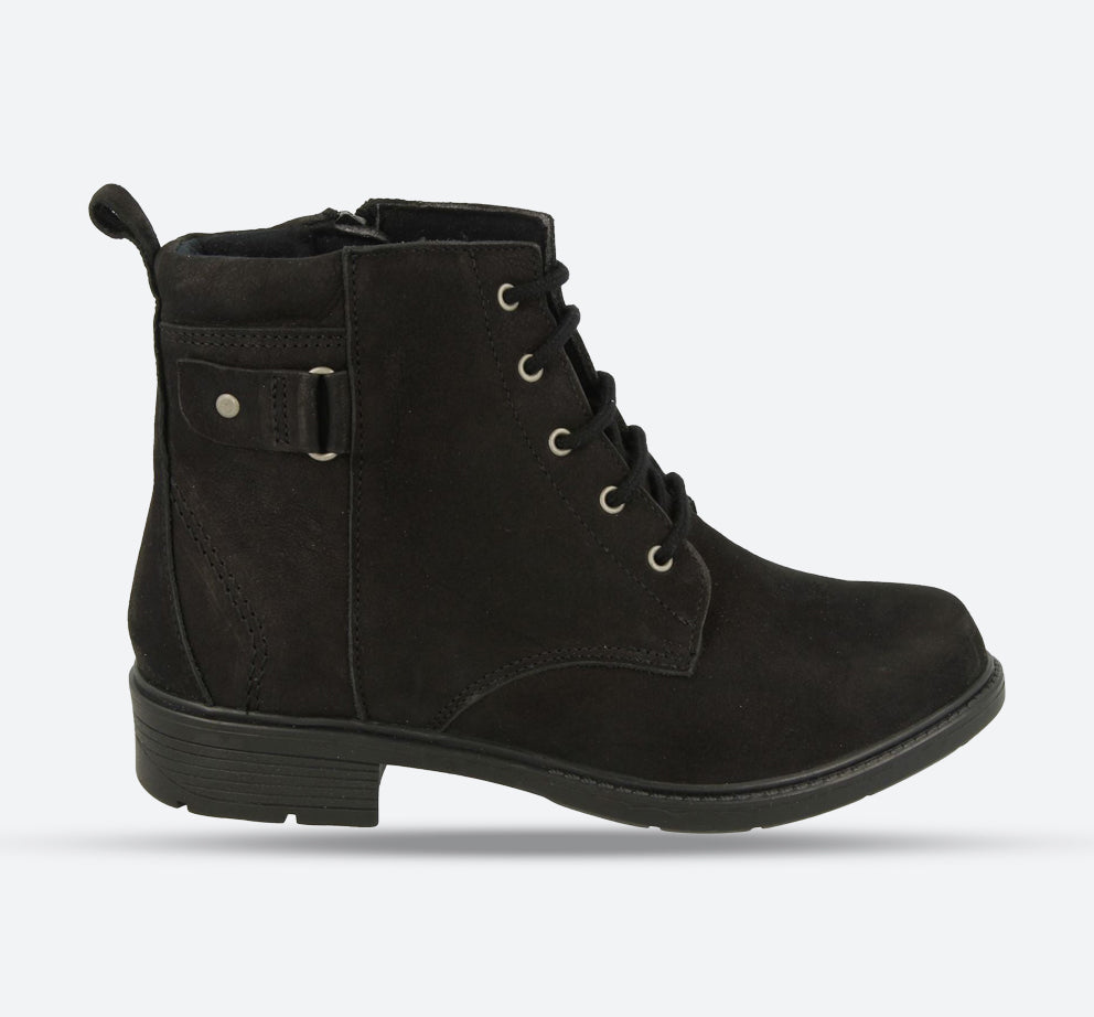 Womens Wide Fit DB Bayeux Boots, Black Nubuck V E - E