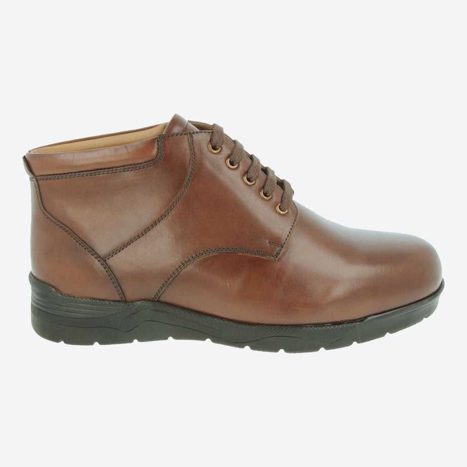 Mens Wide Fit Douglas Walking Ankle Boots, Brown Leather V E - E