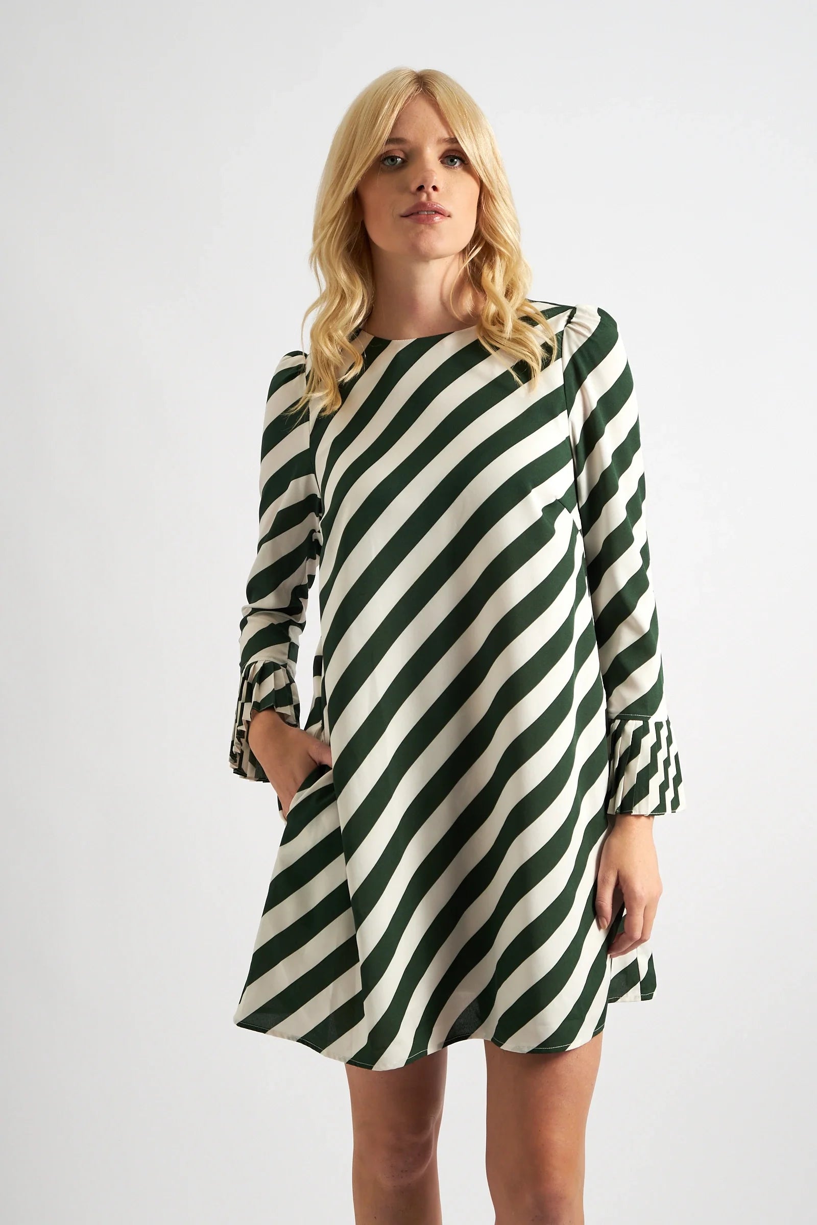 Megann Diagonal Lines Print Pleat Cuff Mini Dress - Green - GreenWhite