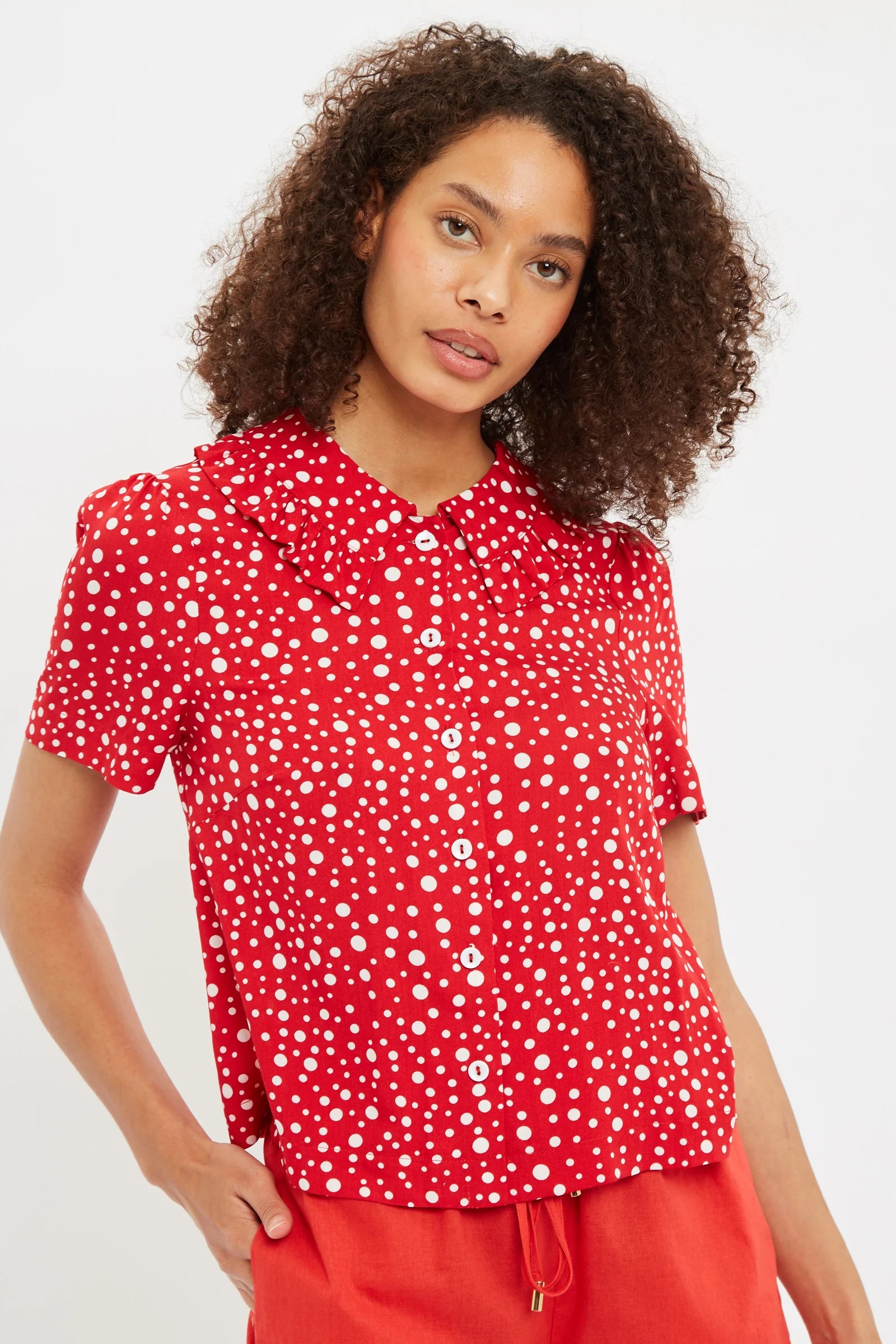 Louche Padma Spot It Print Ruffle Collar Short Sleeve Blouse Red - Red