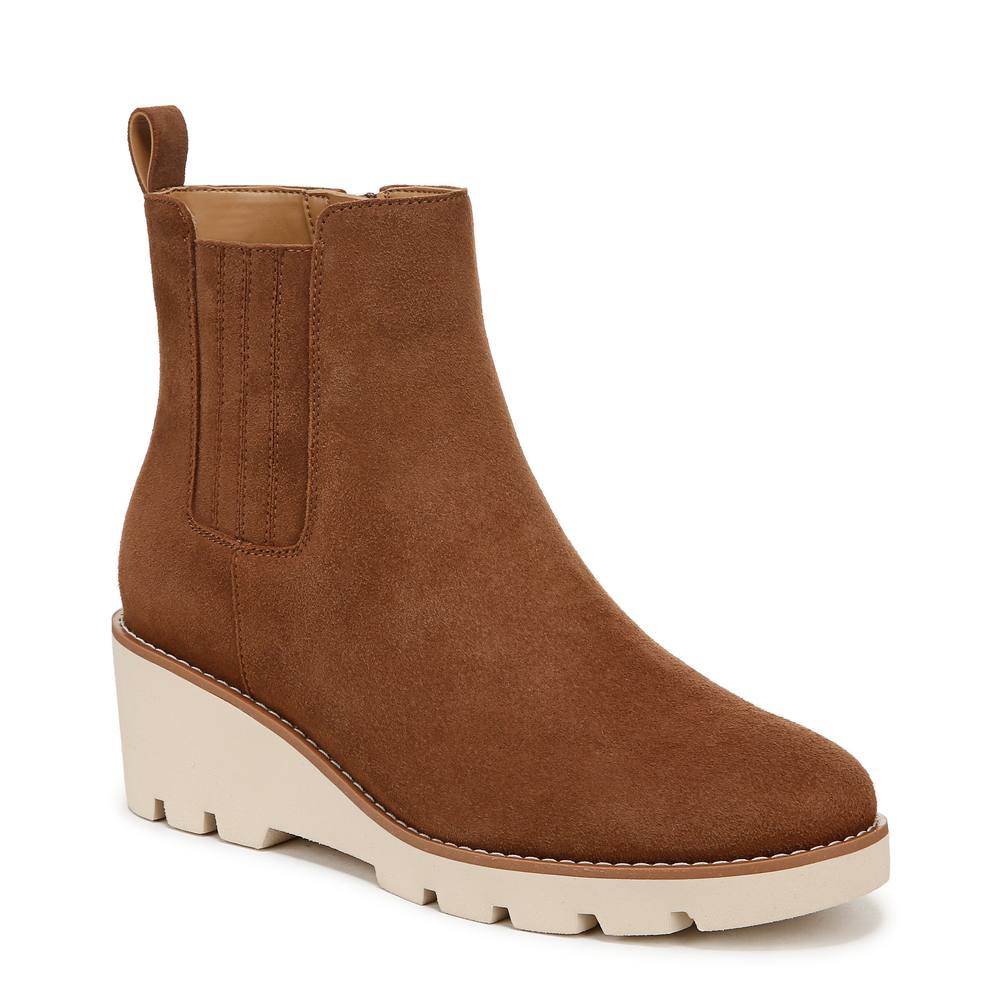 Vionic Aria Ankle Boots In Brown