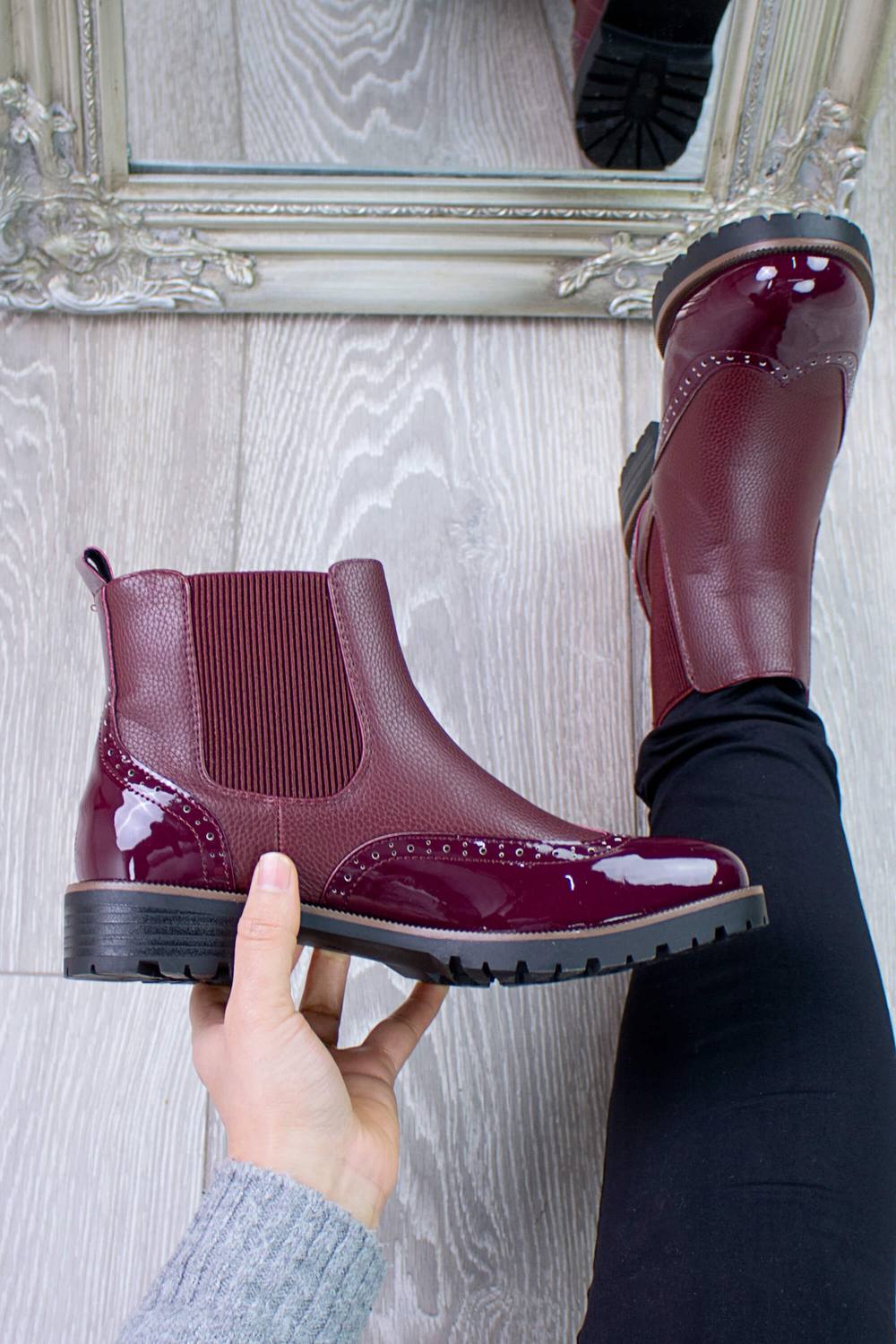 Ajvani Low Heel Pull On Brogue Ankle Chelsea Boots In Burgundy